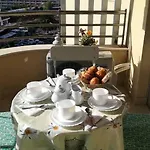 太阳天堂公寓 *