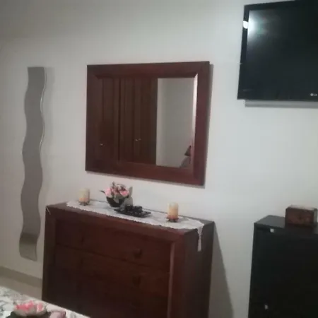 Sol Paraiso Адехе